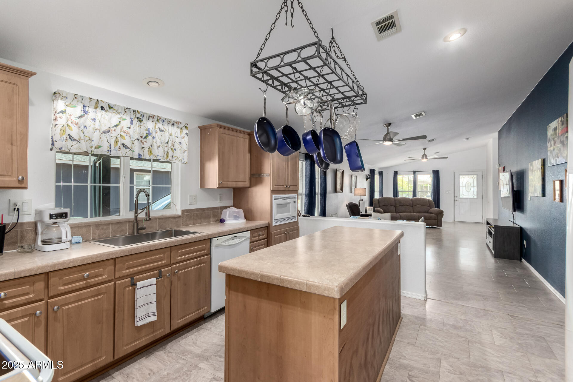 201 South Greenfield Road, Unit 166 Mesa, AZ 85206 - Photo 8 of 30 14 Greenfield