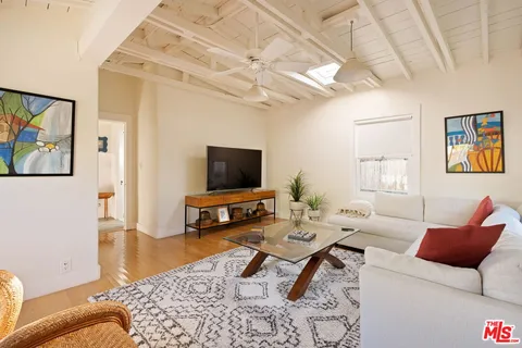 $2,695,000 | Undisclosed Address, Venice, CA 90291