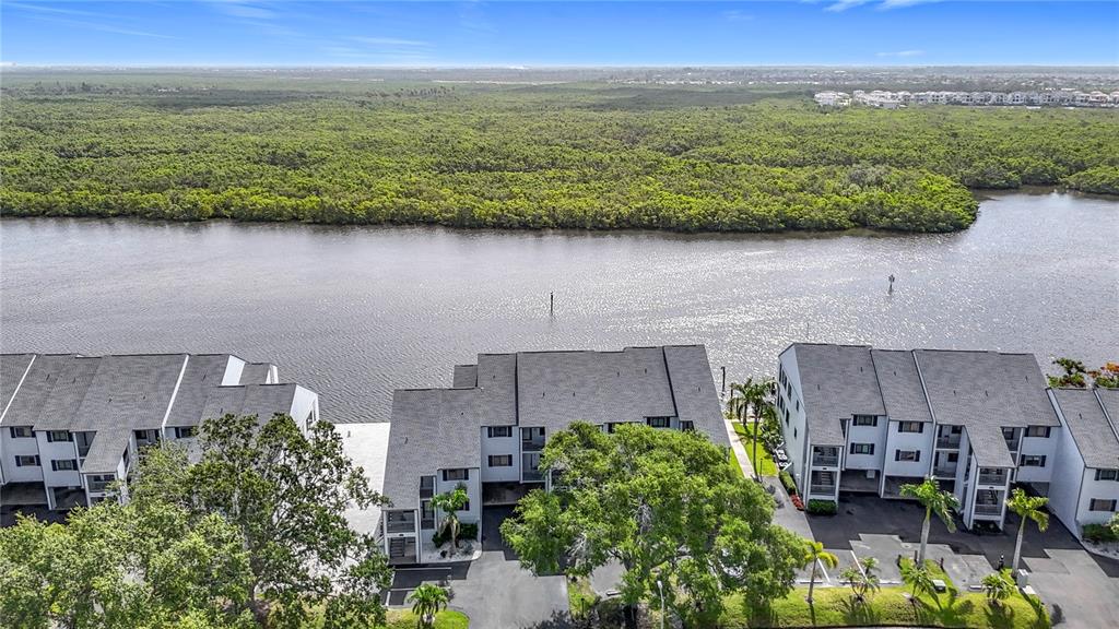 809 Bahia Del Sol Drive, Unit 72 Ruskin, FL 33570 - Photo 55 of 84