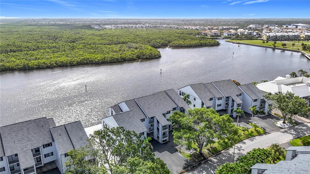 809 Bahia Del Sol Drive, Unit 72 Ruskin, FL 33570 - Photo 56 of 84