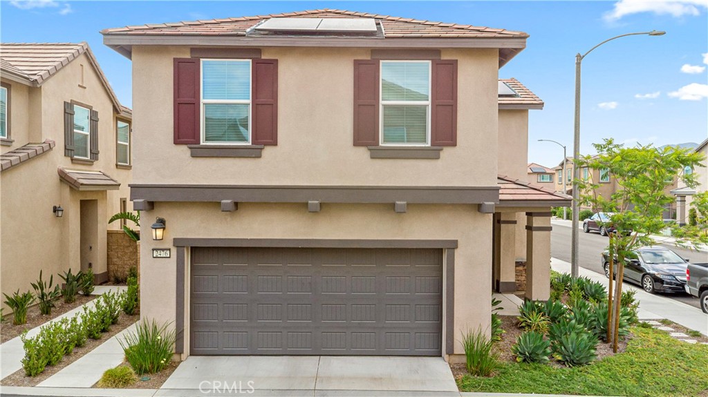 2476 Gunner Ridge Way Rialto, CA 92377 - Photo 2 of 34