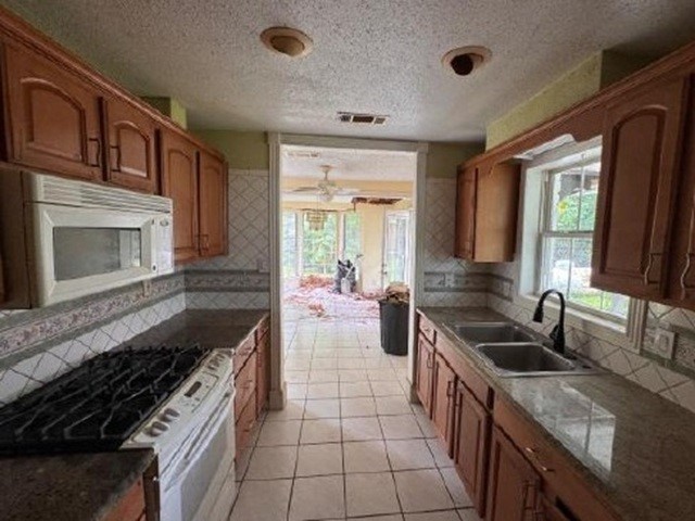 6626 Roberson Street Houston, TX 77085 - Photo 6 of 12