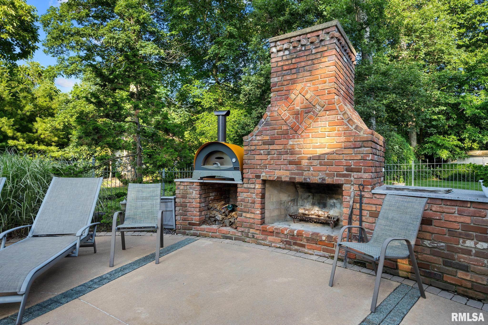 88 Waldheim Road Morton, IL 61550 - Photo 14 of 90