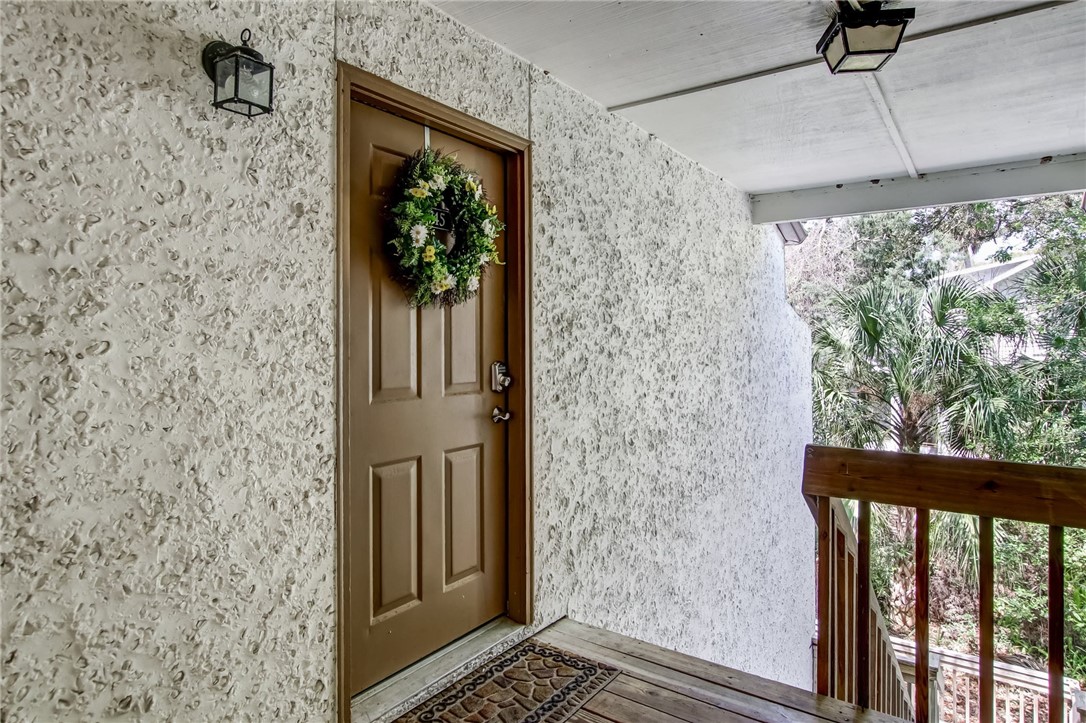 2745 Forest Ridge Drive, Unit I5 Fernandina Beach, FL 32034 - Photo 1 of 32 a view of a entryway
