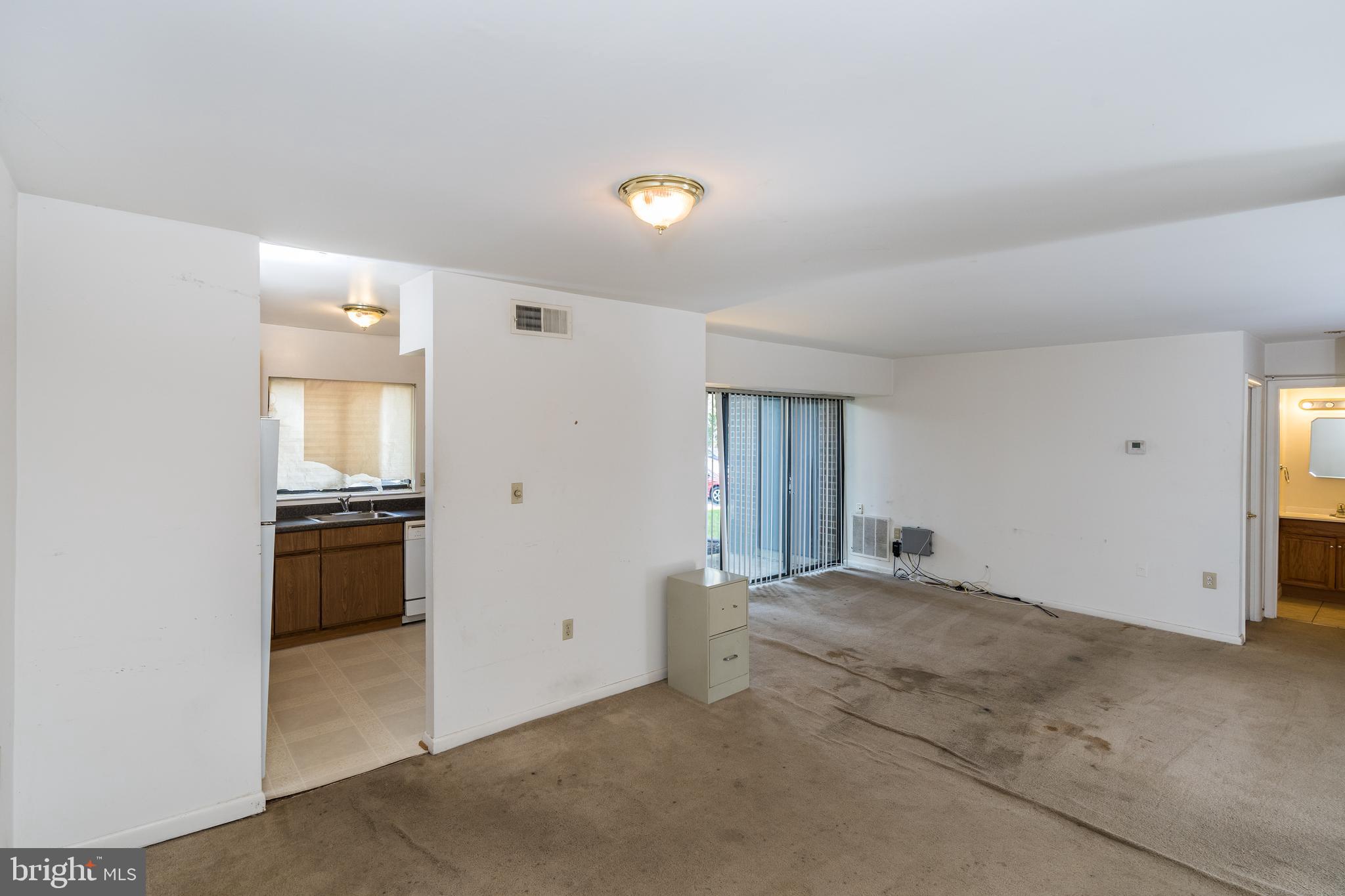15702 Dorset Road, Unit 101 Laurel, MD 20707 - Photo 12 of 34 Gallery Image 12
