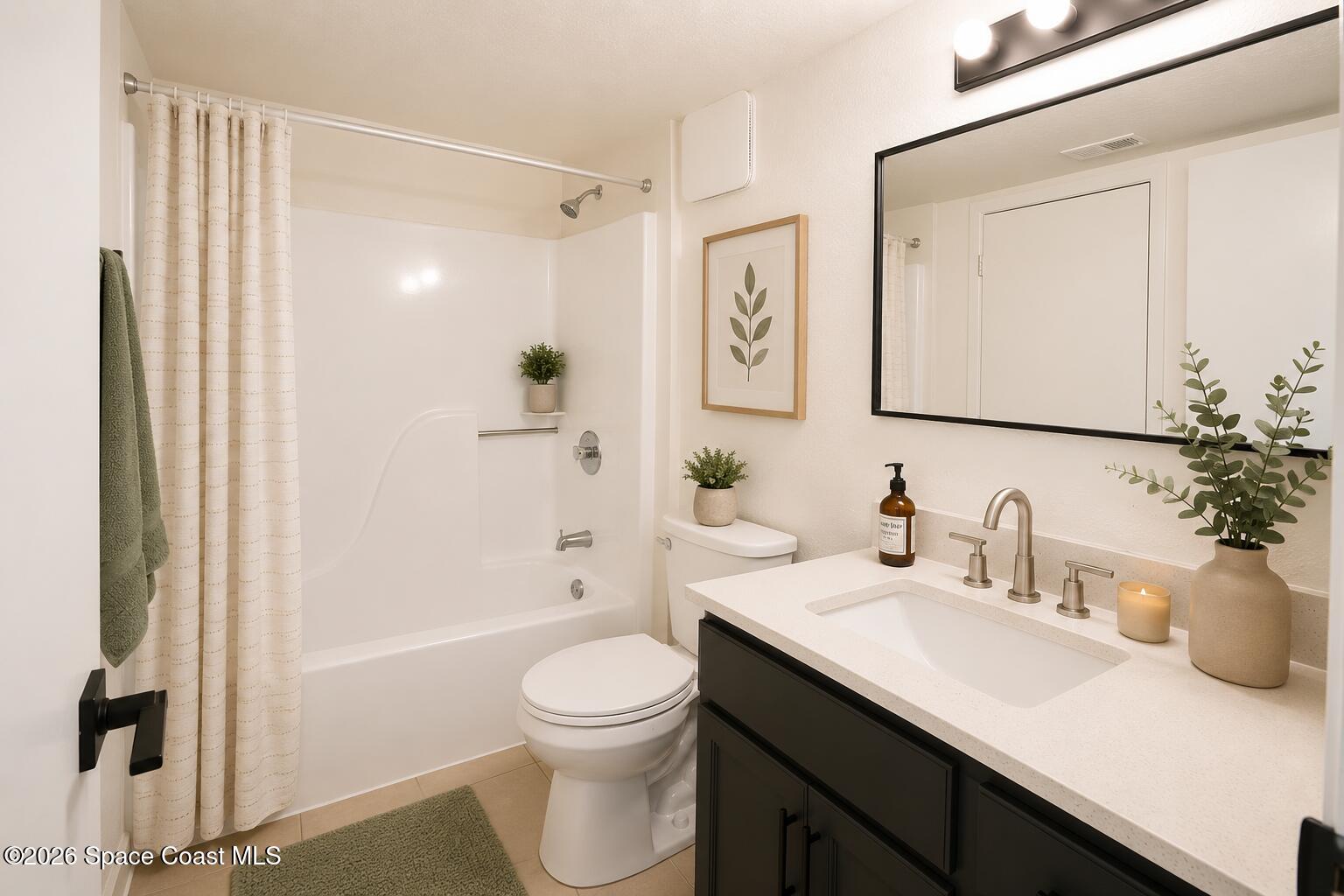 2624 Tree Ridge Lane Northeast Palm Bay, FL 32905 - Photo 4 of 18 9743b910-9435-41f1-969e-8a1a8f7a51bb