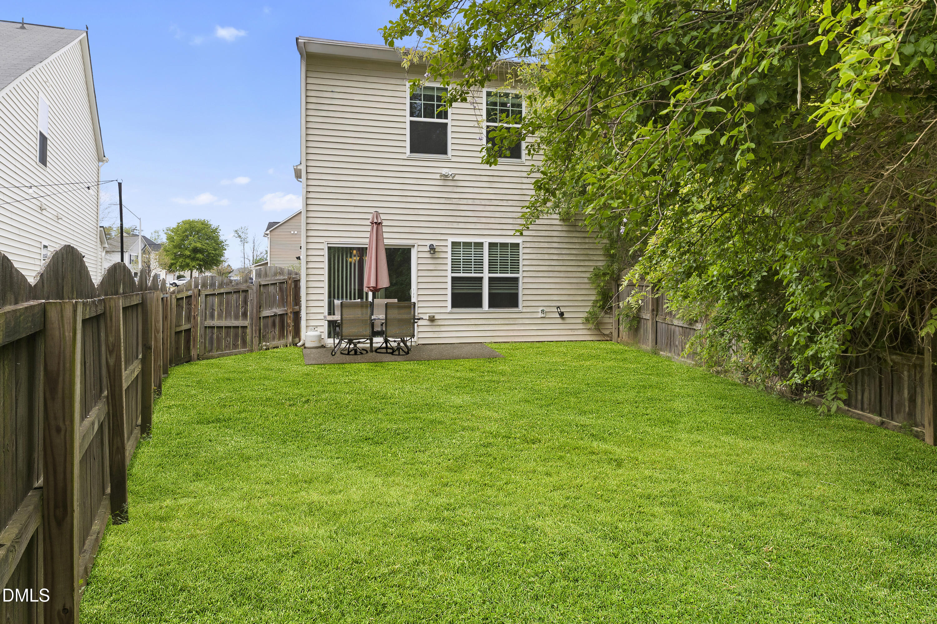 505 Hunters Ridge Drive Fuquay-Varina, NC 27526 - Photo 14 of 65 505_hunters_ridge_3rear_2-1