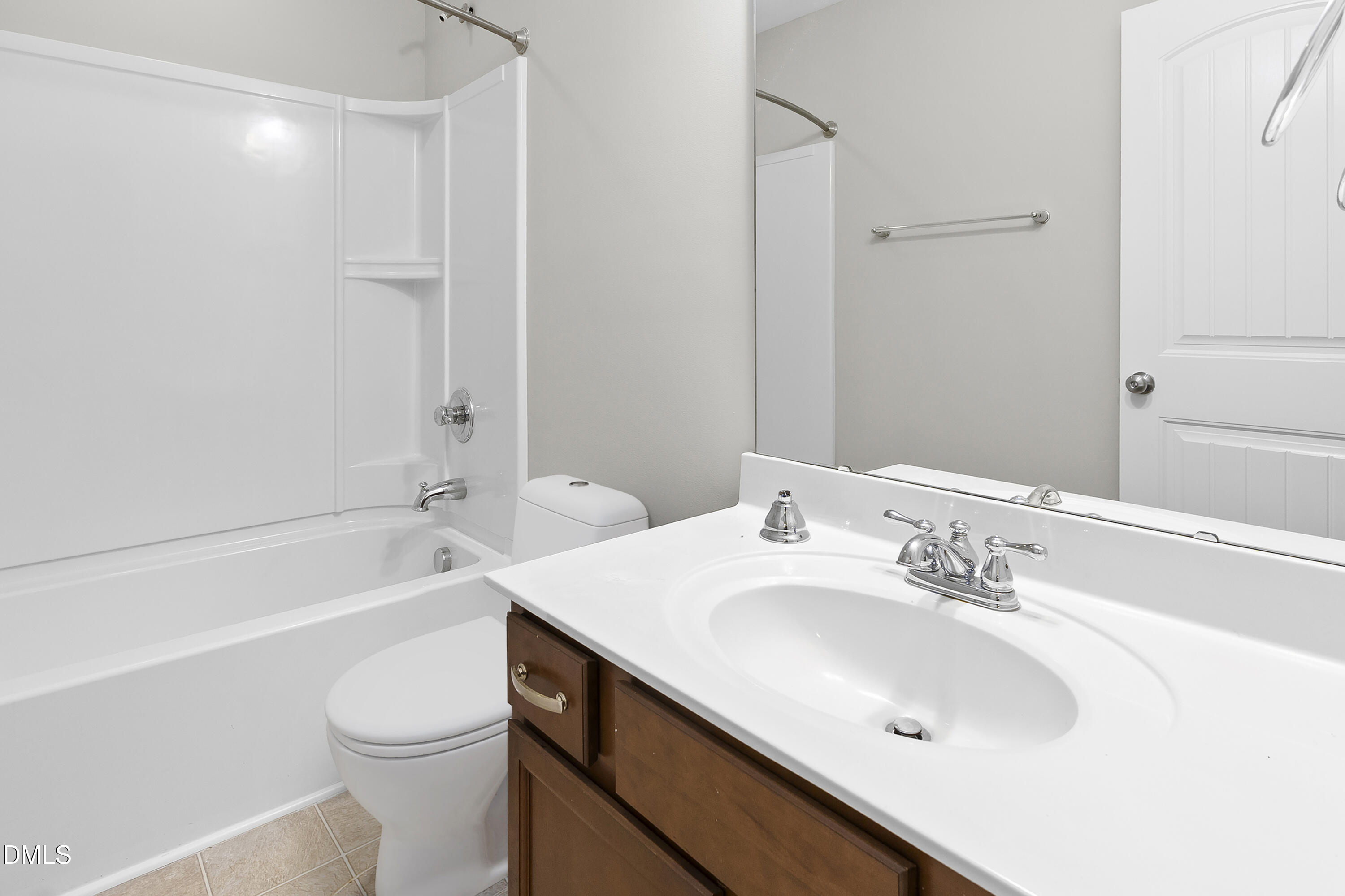 505 Hunters Ridge Drive Fuquay-Varina, NC 27526 - Photo 18 of 65 505_hunters_ridge_bathB_1