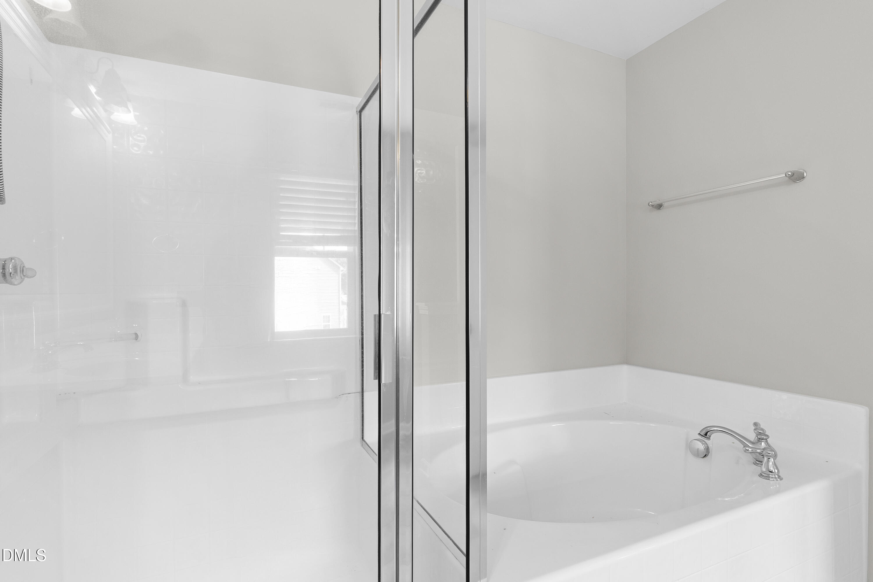 505 Hunters Ridge Drive Fuquay-Varina, NC 27526 - Photo 36 of 65 505_hunters_ridge_bathA_3