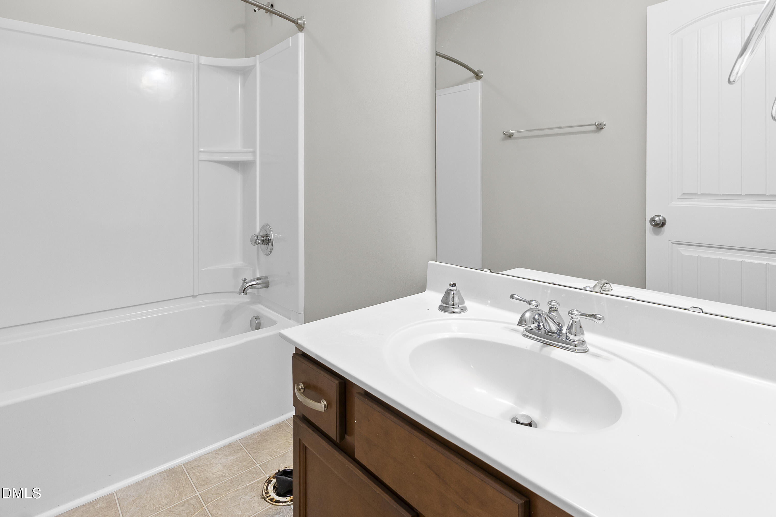 505 Hunters Ridge Drive Fuquay-Varina, NC 27526 - Photo 38 of 65 505_hunters_ridge_bathB_1