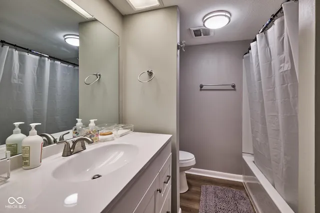 $1,400 | 7458 Countrybrook Drive, Indianapolis, IN 46260