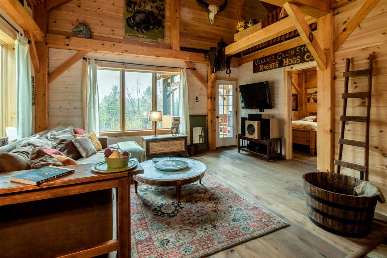2528 Hollow Road North Ferrisburgh, VT 05473 - Photo 5 of 29 Gallery Image 5