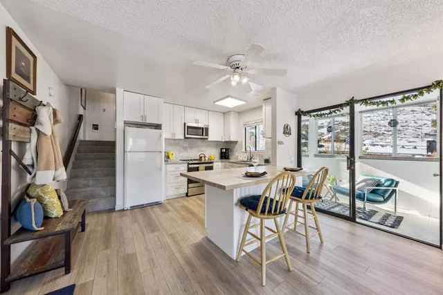 $379,000 | 11727 Snowpeak Way, Unit 574, Truckee, CA 96161