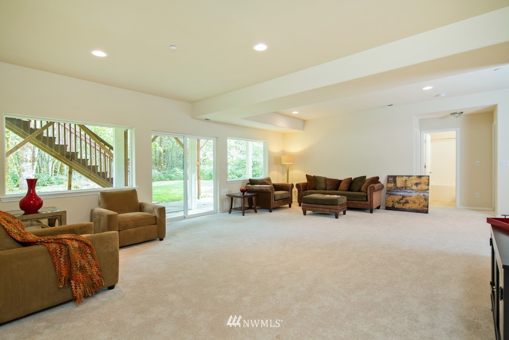17138 Southeast 128th Street Renton, WA 98059 - Photo 14 of 20