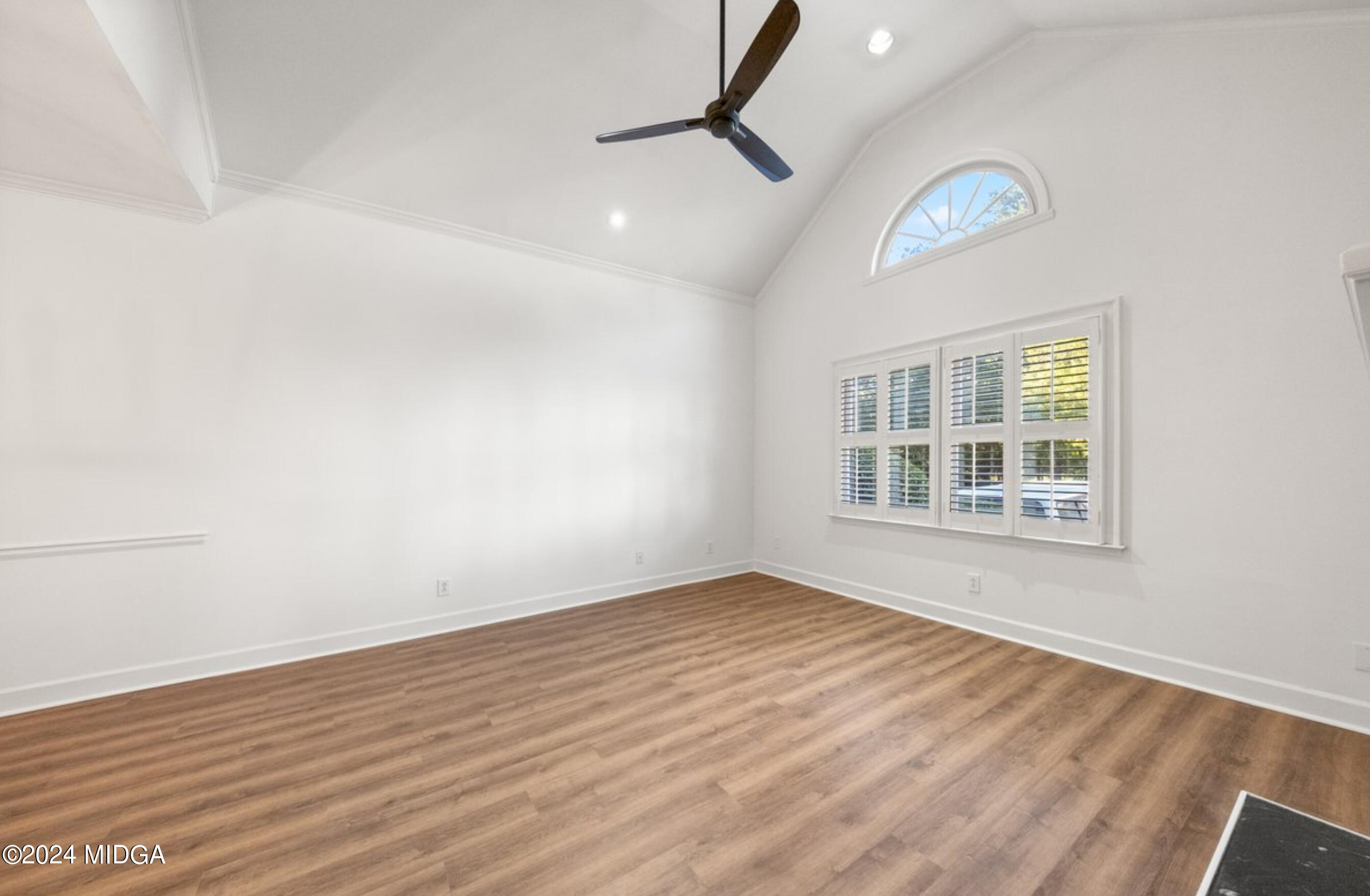 154 Lokchapee Landing Macon, GA 31210 - Photo 7 of 29 wooden floor in an empty room with a window