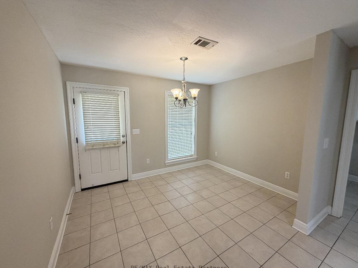 90 Cameron Road Hattiesburg, MS 39402 - Photo 6 of 11 Gallery Image 6