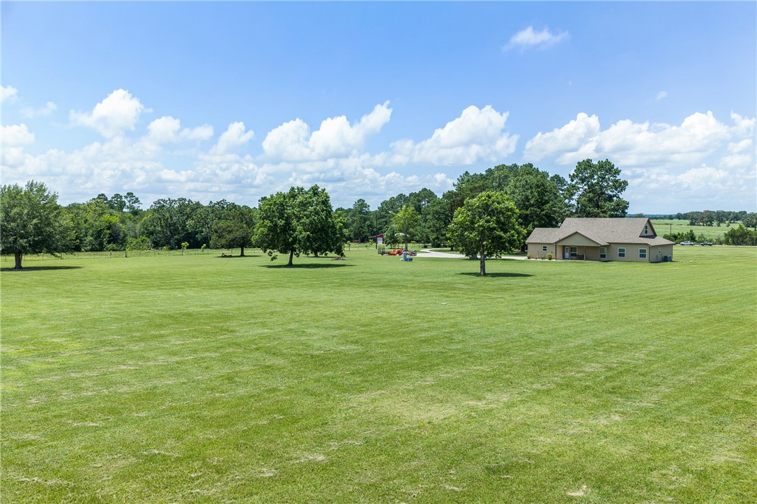 237 Morgan Road, Unit COUNTYROAD Bedias, TX 77831 - Photo 38 of 47