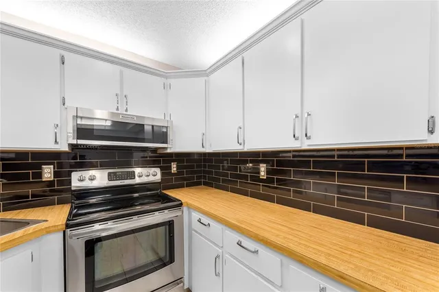 $2,000 | 3114 Lake Pine Way, Unit H2, Tarpon Springs, FL 34688