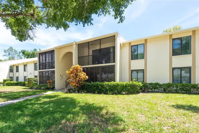 $2,000 | 3114 Lake Pine Way, Unit H2, Tarpon Springs, FL 34688