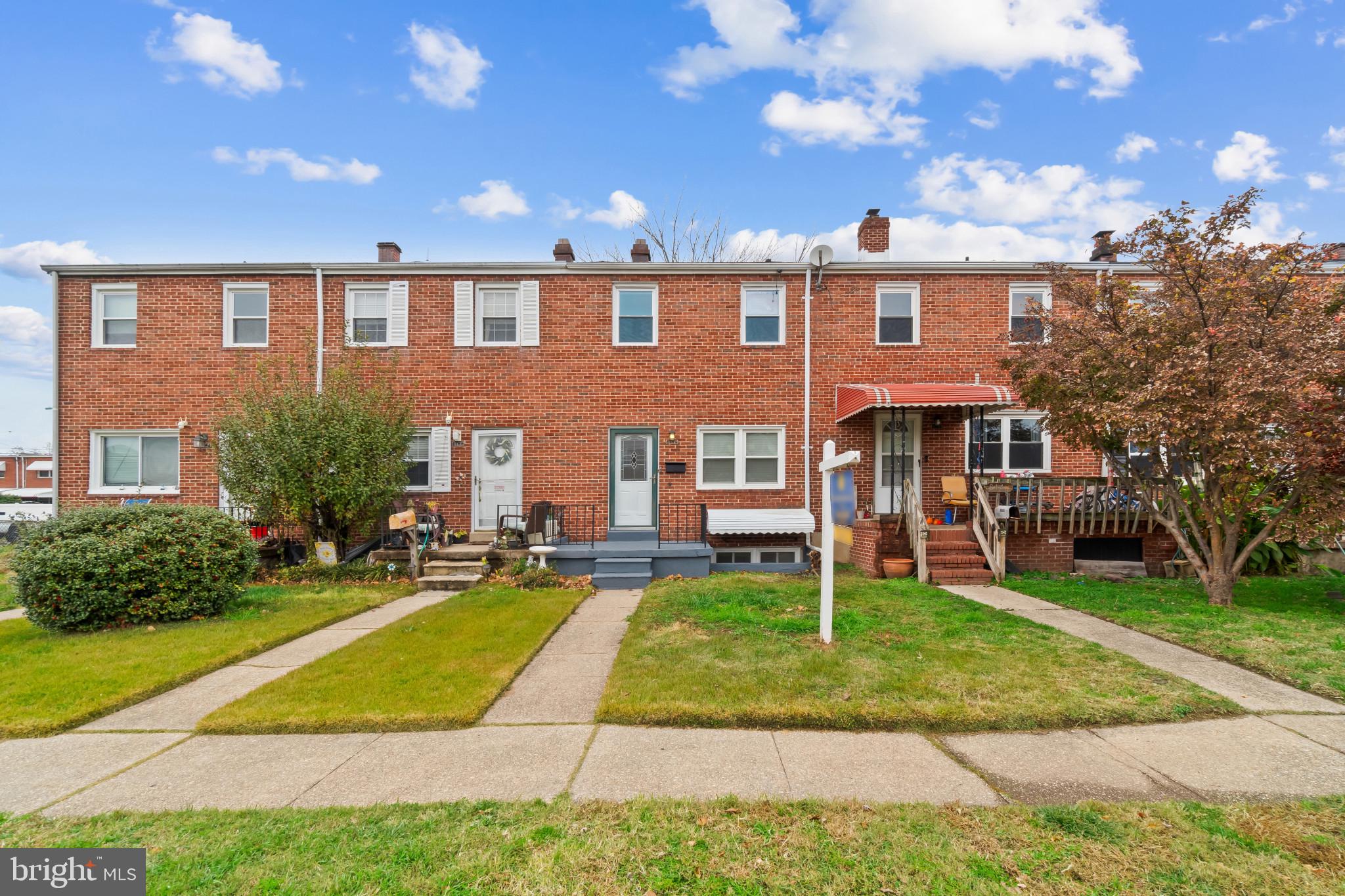 8146 Del Haven Road Baltimore, MD 21222 - Photo 28 of 35 a view of a building with a yard