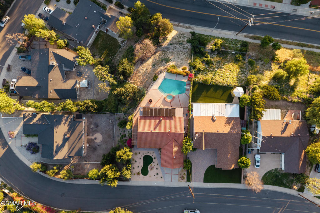 7031 Rivol Road West Hills, CA 91307 - Photo 20 of 32