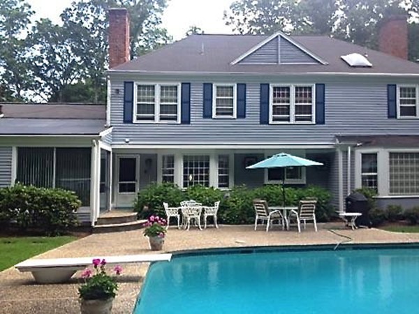 24 Beech Road Weston, MA 02493 - Photo 3 of 23 Gallery Image 3