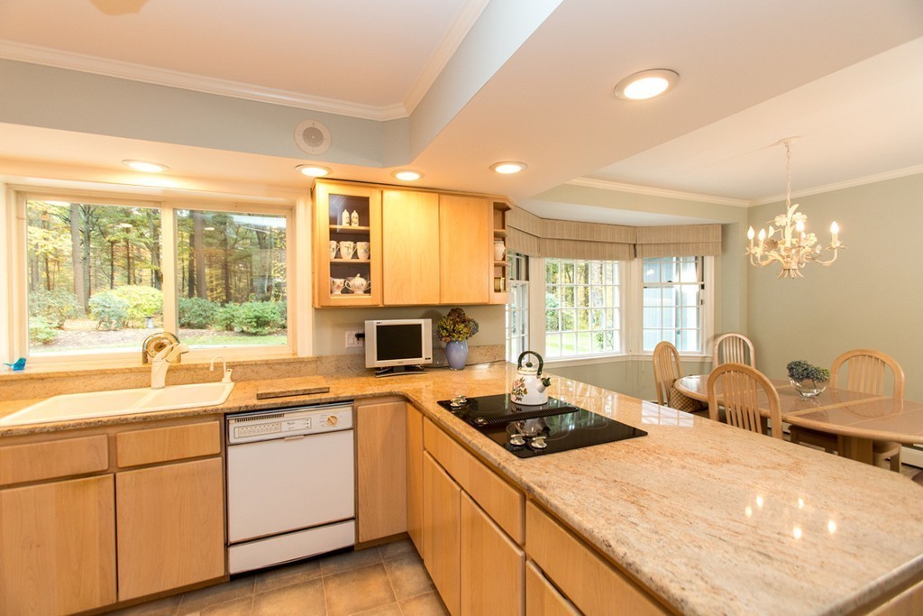 24 Beech Road Weston, MA 02493 - Photo 5 of 23 Gallery Image 5