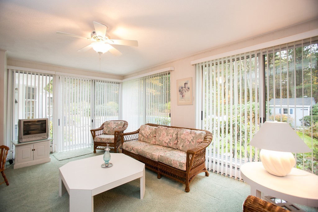 24 Beech Road Weston, MA 02493 - Photo 8 of 23 Gallery Image 8
