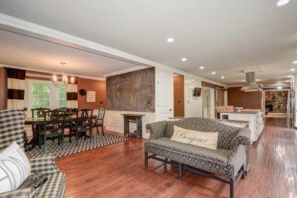 27 Townsend Road Shirley, MA 01464 - Photo 7 of 30