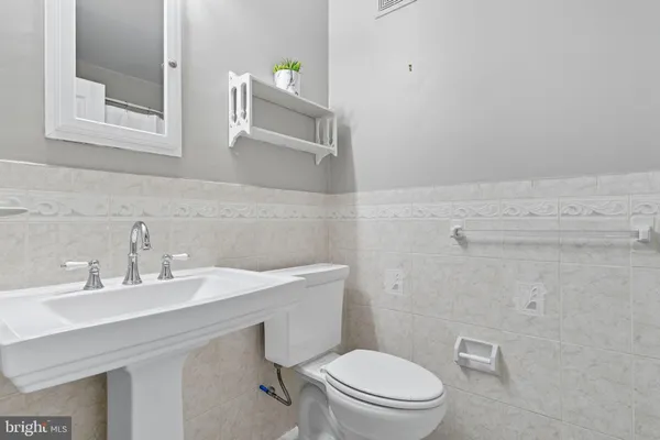$539,900 | 1028 Norvelt Drive, Philadelphia, PA 19115