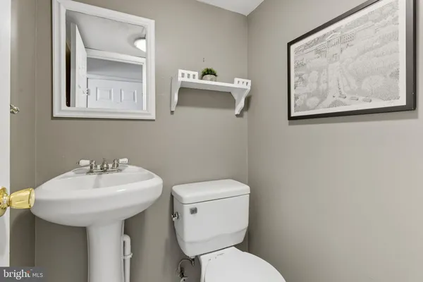 $539,900 | 1028 Norvelt Drive, Philadelphia, PA 19115