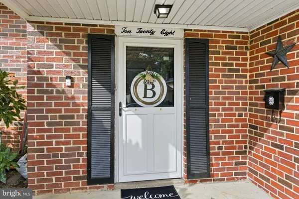 $539,900 | 1028 Norvelt Drive, Philadelphia, PA 19115