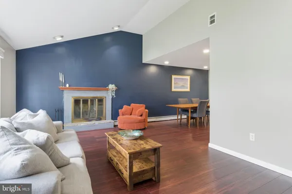 $539,900 | 1028 Norvelt Drive, Philadelphia, PA 19115