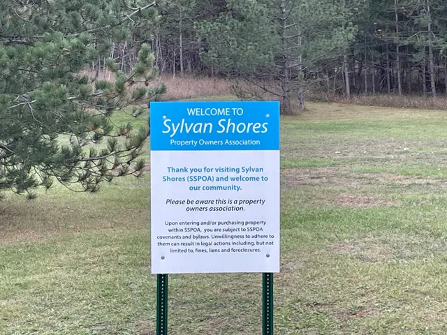 $8,750 | 22-23 Oak Drive, Browerville, MN 56438