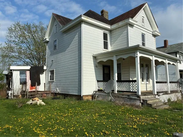 $49,900 | 29 Buffalo Road North, Washington, PA 15301