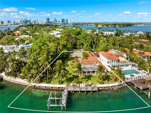 $24,000,000 | 6 South Hibiscus Drive, Miami Beach, FL 33139