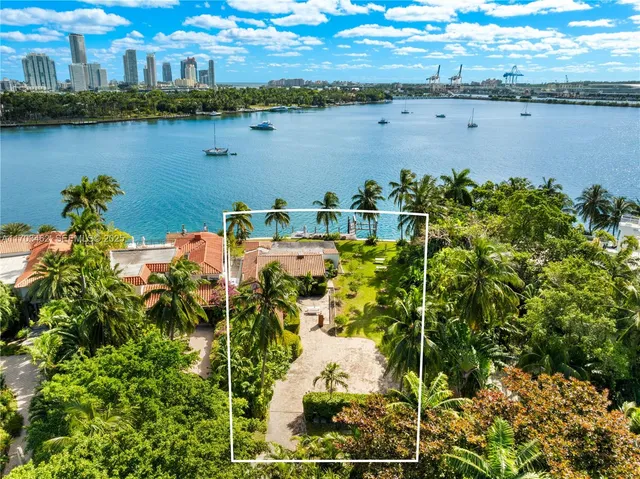 $24,000,000 | 6 South Hibiscus Drive, Miami Beach, FL 33139