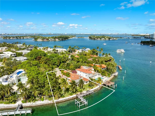 $24,000,000 | 6 South Hibiscus Drive, Miami Beach, FL 33139