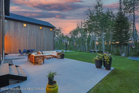 $2,295,000 | 2284 Apsaroke Trail, Tetonia, ID 83452