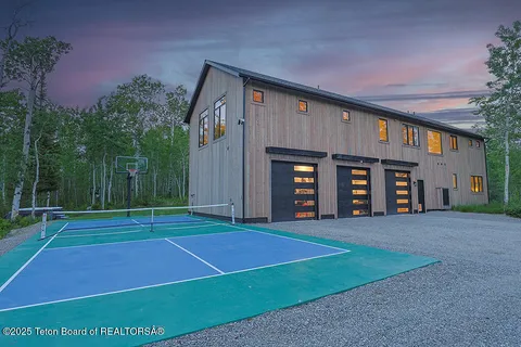 $2,295,000 | 2284 Apsaroke Trail, Tetonia, ID 83452