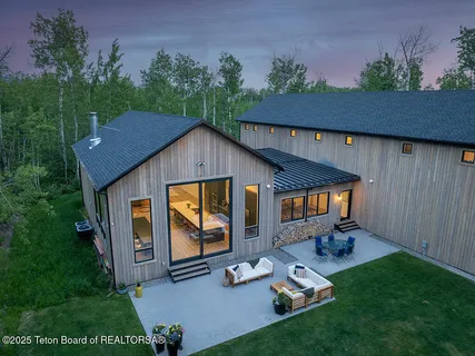 $2,295,000 | 2284 Apsaroke Trail, Tetonia, ID 83452