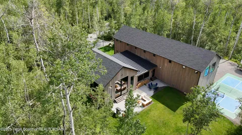 $2,295,000 | 2284 Apsaroke Trail, Tetonia, ID 83452