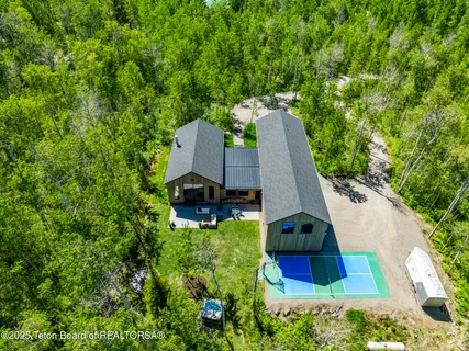 $2,295,000 | 2284 Apsaroke Trail, Tetonia, ID 83452