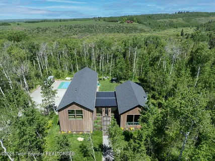 $2,295,000 | 2284 Apsaroke Trail, Tetonia, ID 83452