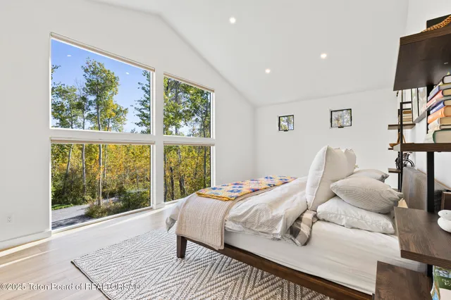 $2,295,000 | 2284 Apsaroke Trail, Tetonia, ID 83452