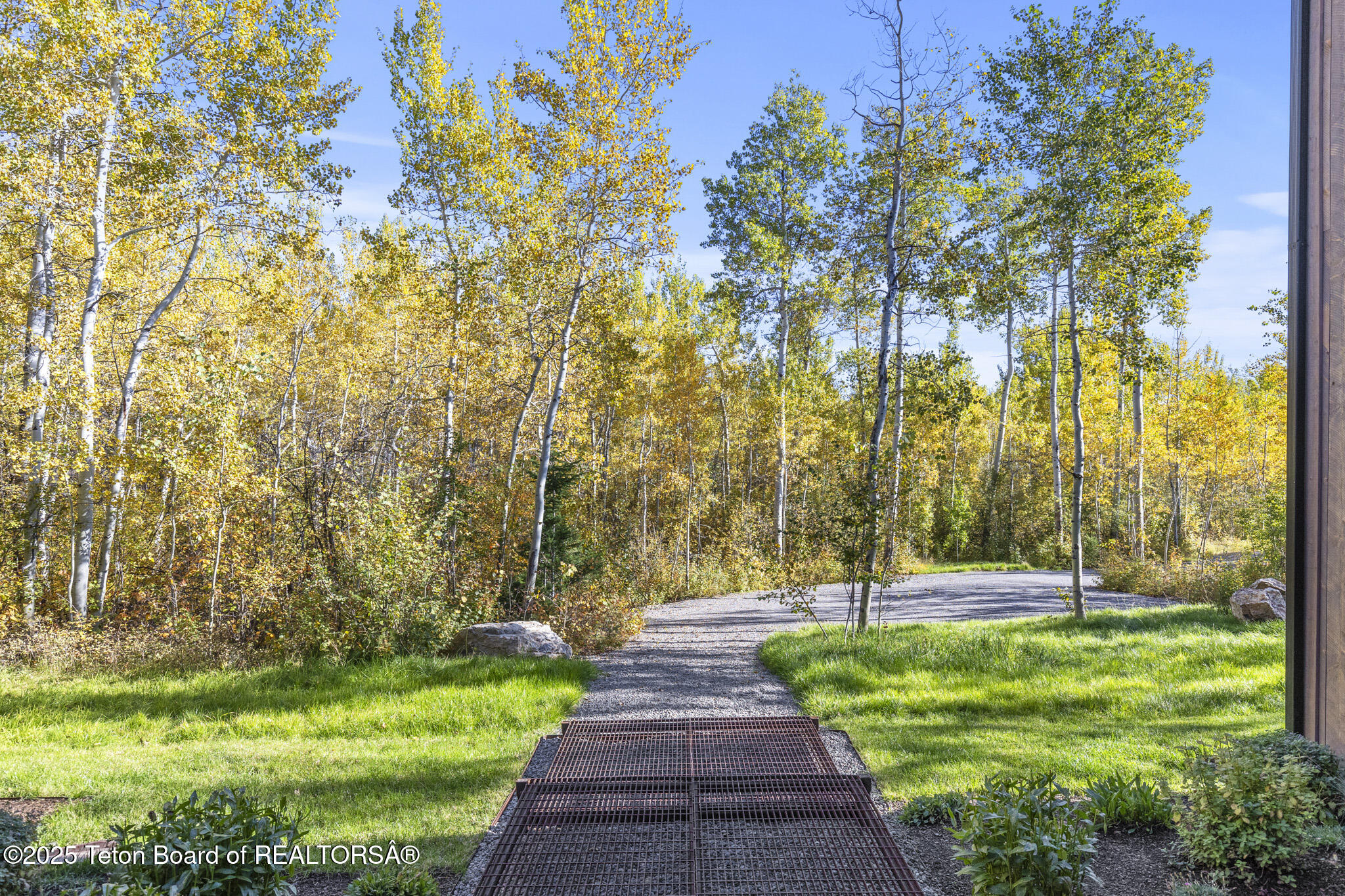 2284 Apsaroke Trail Tetonia, ID 83452 - Photo 2 of 138 6V2A6247