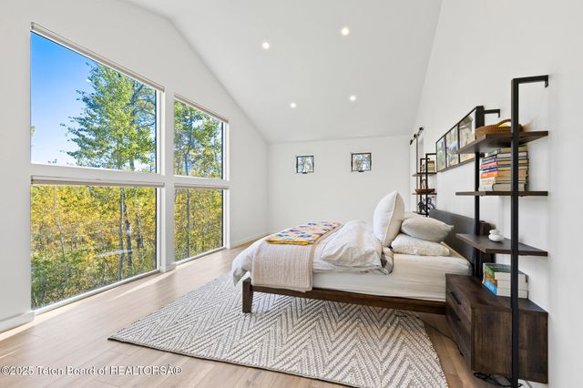 $2,295,000 | 2284 Apsaroke Trail, Tetonia, ID 83452