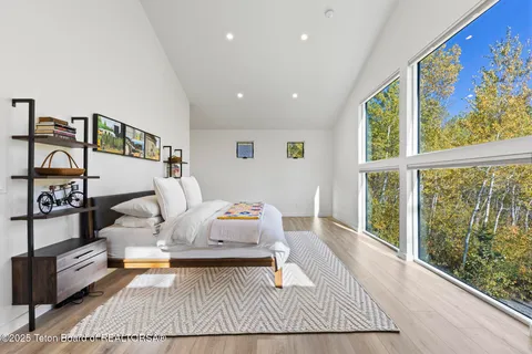 $2,295,000 | 2284 Apsaroke Trail, Tetonia, ID 83452