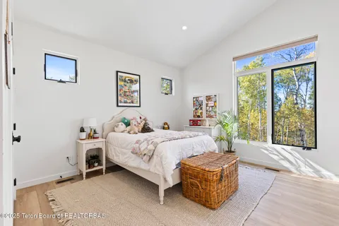 $2,295,000 | 2284 Apsaroke Trail, Tetonia, ID 83452