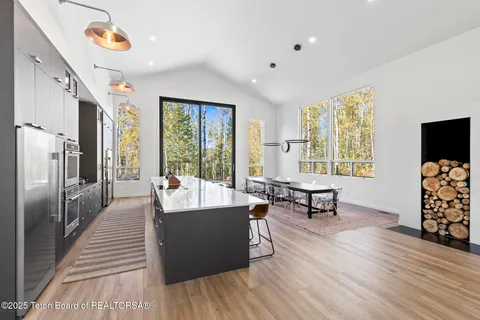 $2,295,000 | 2284 Apsaroke Trail, Tetonia, ID 83452